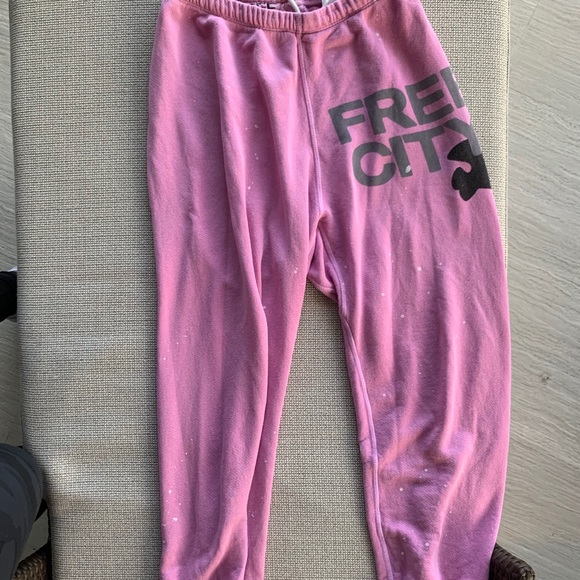 freecity | Pants \u0026 Jumpsuits | Free 